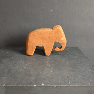 Elefant geschnitzt Holz +
