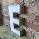 EEE Leuchtbuchstabe  /