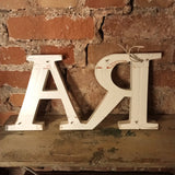 RA Schriftzug  /