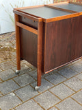 Dänischer Palisander Barwagen (Cités Bescheinigung für den Weiterverkauf liegt vor)
