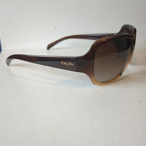 242.Damensonnenbrille von Ralph Lauren