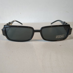 250. Damensonnenbrille von Gianfranco Ferre mit Etui