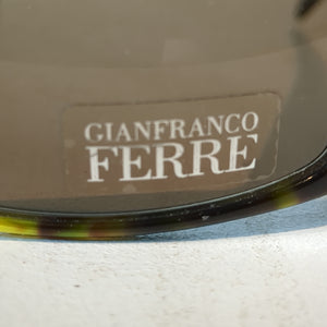 339. Damensonnenbrille von Gianfranco Ferre