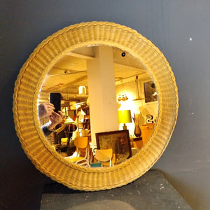 Spiegel mit Rahmen aus Korbgeflecht+