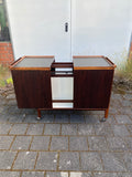 Dänischer Palisander Barwagen (Cités Bescheinigung für den Weiterverkauf liegt vor)