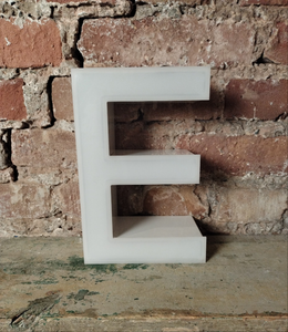 EEE Leuchtbuchstabe  /