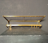 Garderobe aus Messing  /
