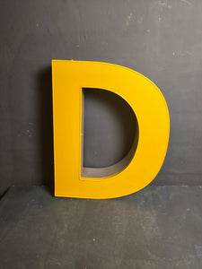 DDD Leuchtbuchstabe  /
