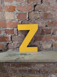 ZZZ Leuchtbuchstabe  /