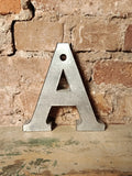AAA Metallbuchstabe     *