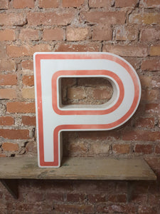 PPP Leuchtbuchstabe