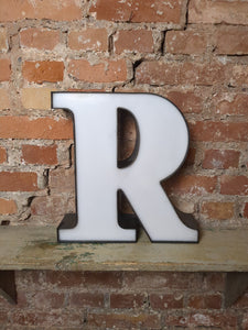 RRR Leuchtbuchstabe  /