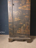 Eck Schrank mit asiatischer Bemalung  /
