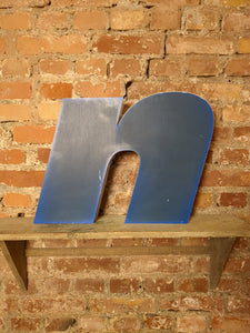 nnn Leuchtbuchstabe  /