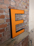 EEE Leuchtbuchstabe  /