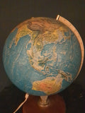 Globus mit Beleuchtung  /