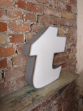 ttt Leuchtbuchstabe  /