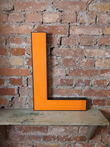 LLL Leuchtbuchstabe  /