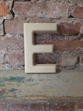 EEE Kunststoff Buchstabe Nr 2