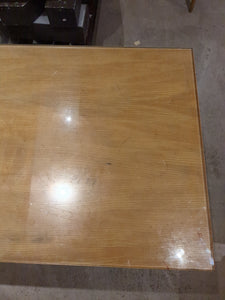 Schreibtisch mit Glasplatte  /