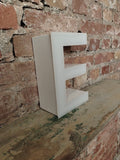 EEE Leuchtbuchstabe  /