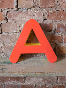 AAA Leuchtbuchstabe  /