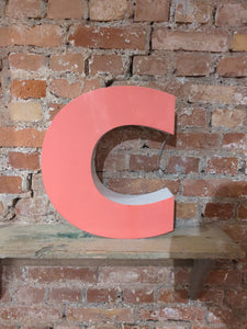ccc Leuchtbuchstabe  /