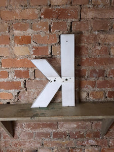 kkk Leuchtbuchstabe  /