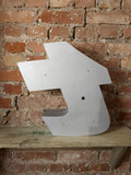 ttt Leuchtbuchstabe  /