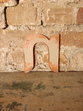 nnn Kunststoff Buchstabe  /