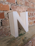 NNN Leuchtbuchstabe  /
