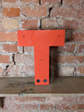 TTT Leuchtbuchstabe  /