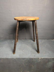 Hocker Holz/Metall gestell  /
