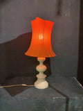 Tischlampe mit Holz Fuß  /