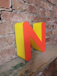 NNN Leuchtbuchstabe  Größe 2  /