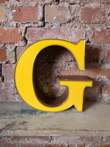 GGG Leuchtbuchstabe  /
