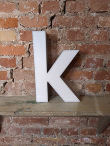 kkk Leuchtbuchstabe  /