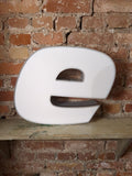 eee Leuchtbuchstabe  /