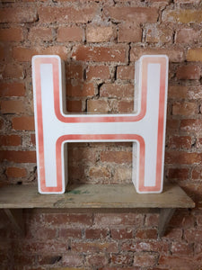 HHH Leuchtbuchstabe  /