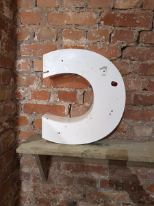 ccc Leuchtbuchstabe  /