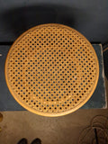Hocker Holz Thonet mit Sitzfläche aus Wiener Geflecht   /