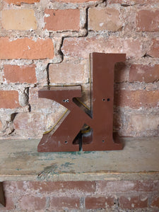 kkk Leuchtbuchstabe  /