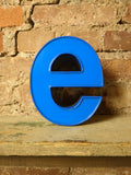 eee Leuchtbuchstabe  /