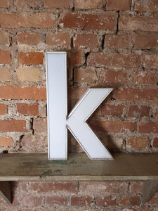 kkk Leuchtbuchstabe  /