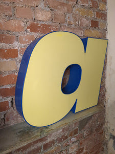 aaa Leuchtbuchstabe  /