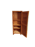 Schrank mit Einlegeböden  /