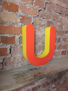 UUU Leuchtbuchstabe  Größe 4  /