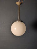 Deckenlampe Kugelform weiß 30er Jahre  /
