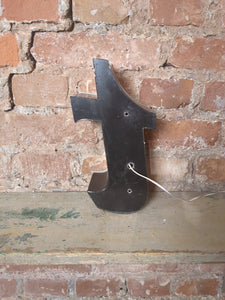 ttt Leuchtbuchstabe  /