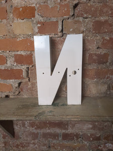 NNN Leuchtbuchstabe  /